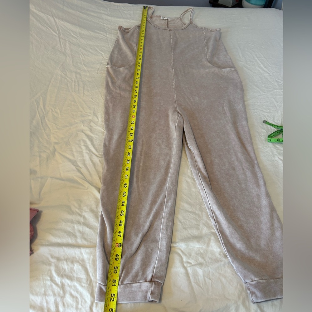 TS by Thrive Lounge Jumpsuit hotshot Overalls Medium Scoopneck Relaxed sweatsuit - Picture 3 of 5
